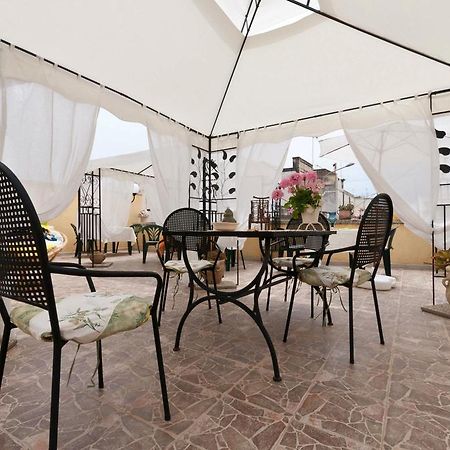Fiori E Coccole Bed & Breakfast Noto Bagian luar foto