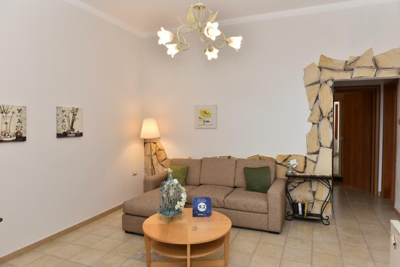 Fiori E Coccole Bed & Breakfast Noto Bagian luar foto